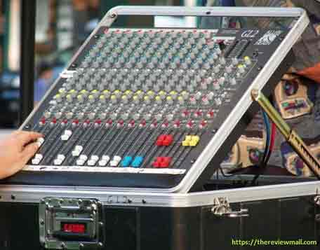 Best Mixing console for Recording Studio