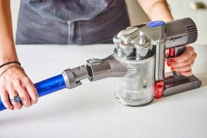 how to Cleaning and Maintenance dyson vacuum cleaner