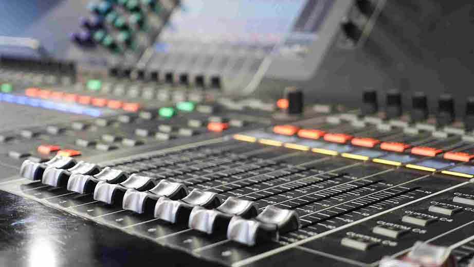 What is a Mixing Console