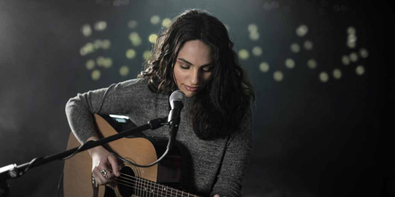 Are Condenser Mics Good For Live Performance? The Review Mail